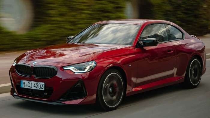     BMW  2 Coupe  2